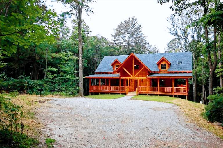 House  Hocking Hills
