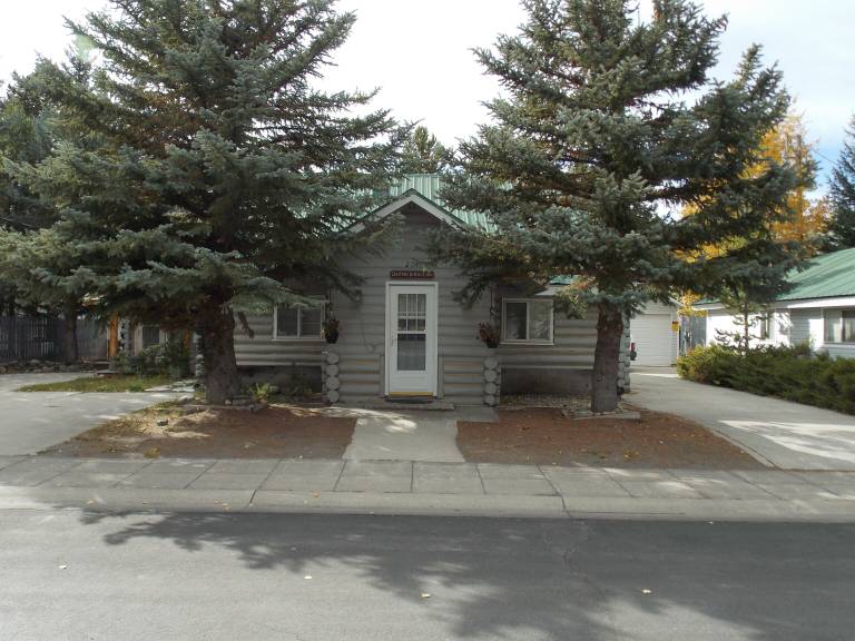 Cabin  West Yellowstone