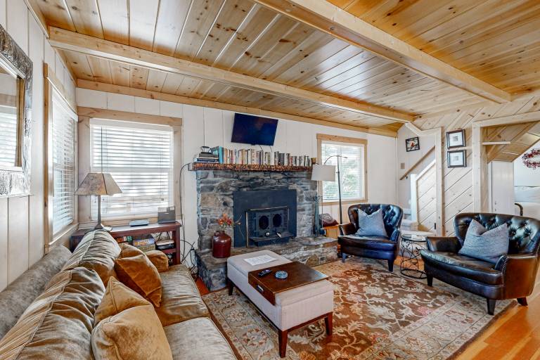 Cabin  Carnelian Bay